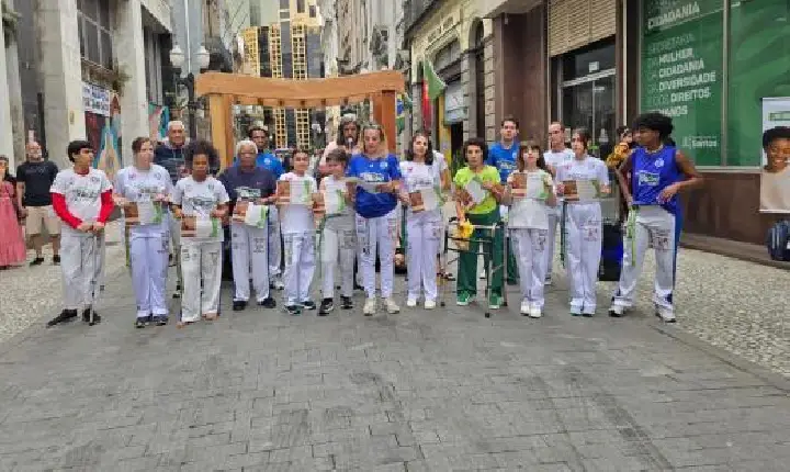 Apresentações exaltam a força da mulher negra no Centro Histórico de Santos