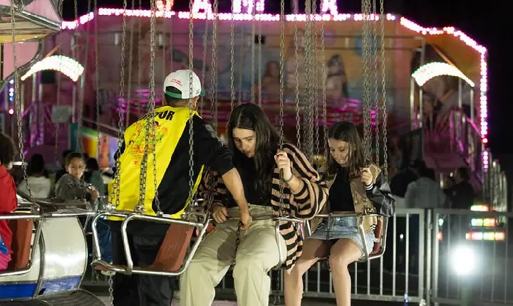 'Arraiá do Guaibê' é opção de lazer  no fim de semana em Guarujá
