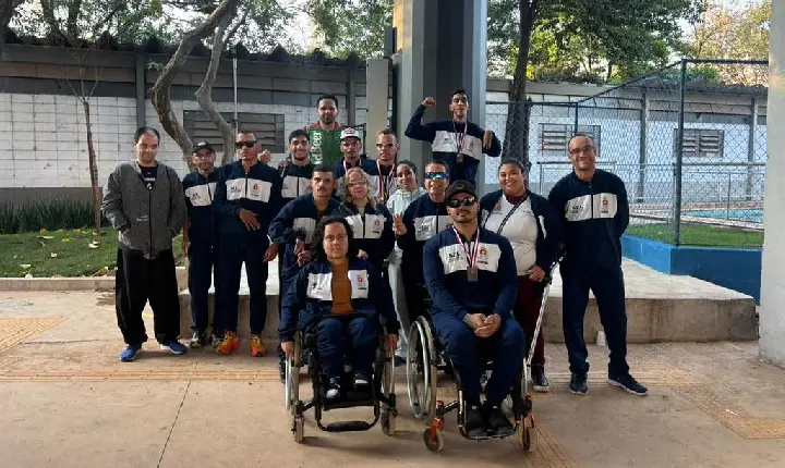 Atletas de Guarujá conquistam 18 medalhas em torneio de atletismo em SP