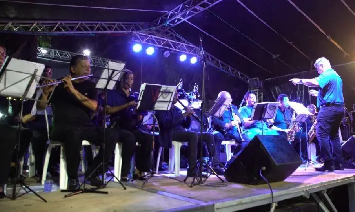 Banda Voluntários da Reserva Militar emociona público em apresentação no Festival da Primavera