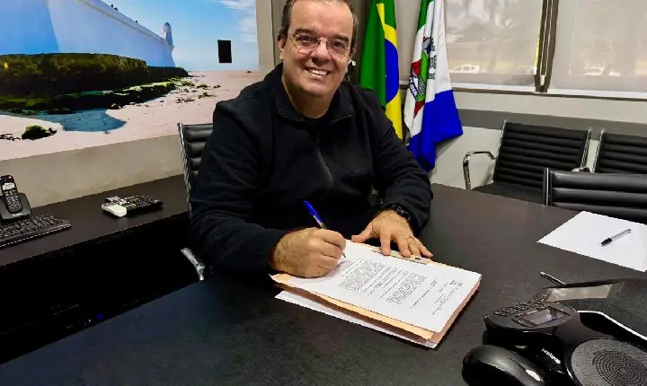 Bertioga protocola Plano Plurianual 2026–2029 e LDO 2026 na Câmara Municipal