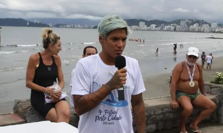 Campeã olímpica Ana Marcela escolhe Santos para sediar primeira edição de prova de águas abertas