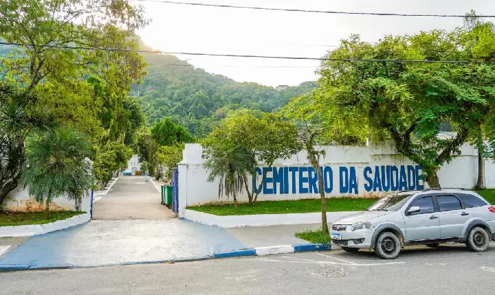 Cemitérios municipais estão prontos para receber visitantes no Dia das Mães