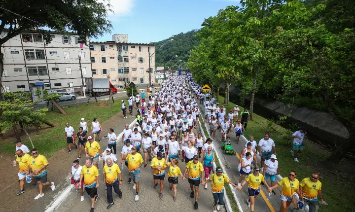 Confira as mudanças no trânsito durante a 8ª Caminhada dos Emancipadores nesta segunda (19)