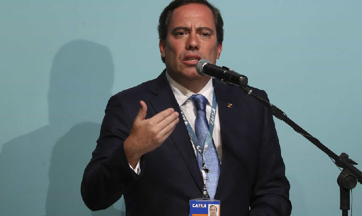 Em áudios, Pedro Guimarães ameaça e xinga funcionários da Caixa, mostra site