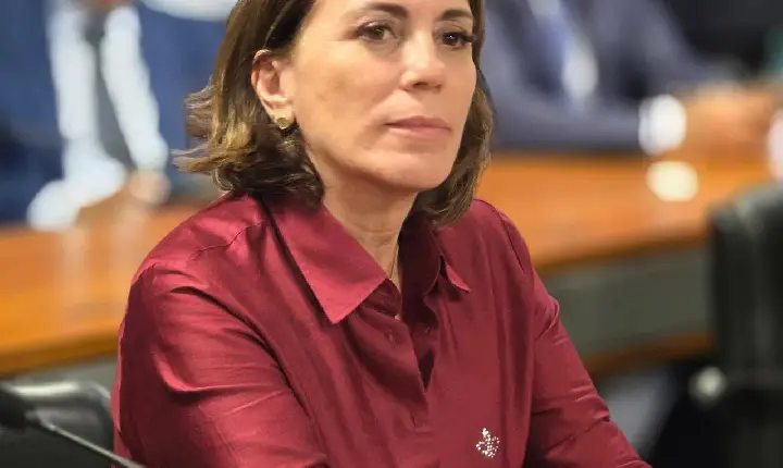 Erro em publicação dá vitória à Rosana Valle na Justiça contra Jornal da Orla