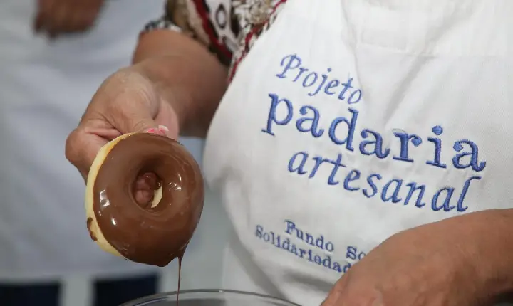 Fundo Social de Guarujá abre mais de 200 vagas em cursos de capacitação e geração de renda