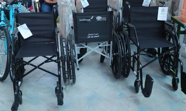 Fundo Social recebe 50 cadeiras   de rodas do Projeto Papa Lacre