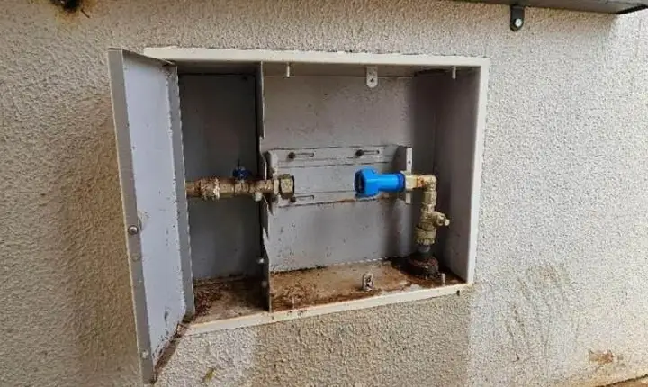 Furto de hidrômetros: Sabesp reforça alerta e orienta população da Baixada Santista
