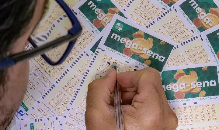 Geral Nenhuma aposta acerta Mega-Sena e prêmio acumulado vai a R$ 34 milhões