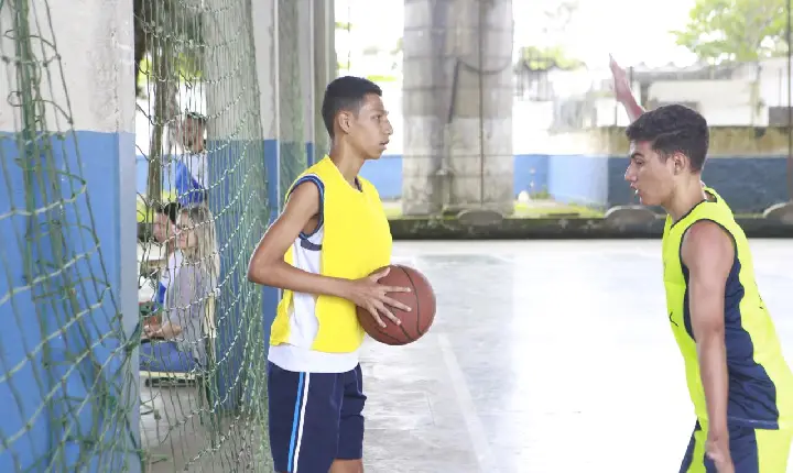 Ginásio Tejereba recebe jogos de basquete da Etec Alberto Santos Dumont, neste sábado (10)
