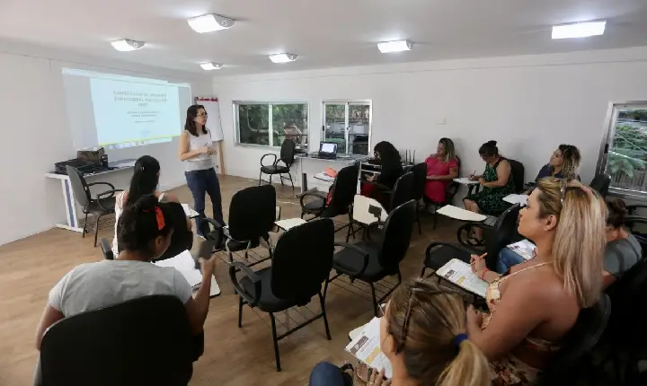 Guarujá abre 240 vagas gratuitas  em diversos cursos, oficinas e mentorias