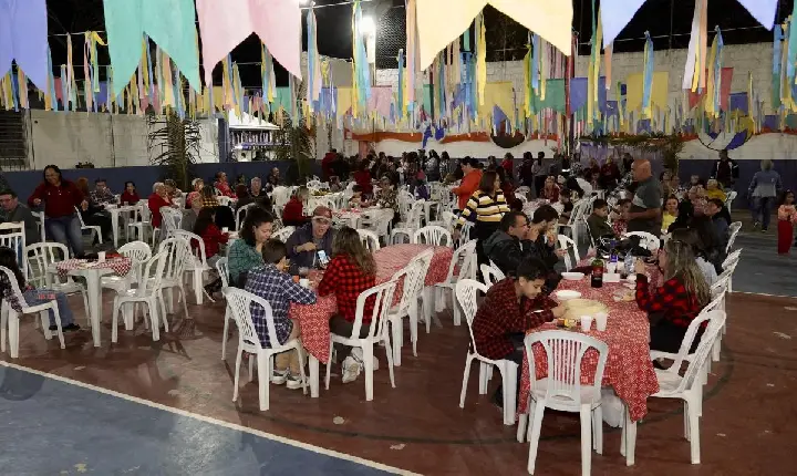 Guarujá encerra programação de festas  juninas dos Caecs neste sábado (8)