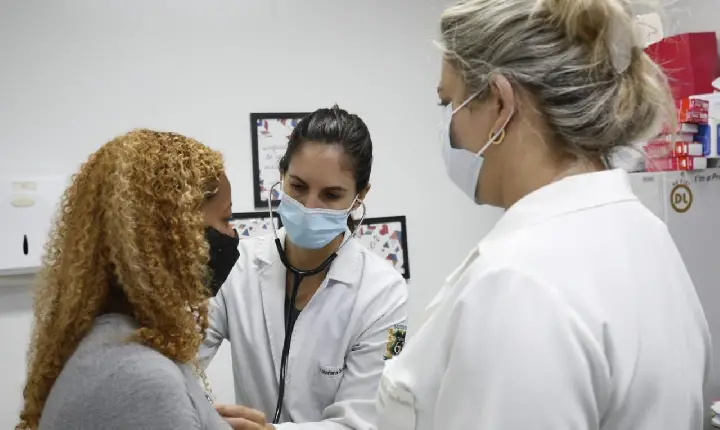 GUARUJÁ ESTÁ COM INSCRIÇÕES ABERTAS PARA RESIDÊNCIA DE MEDICINA DA FAMÍLIA E COMUNIDADE
