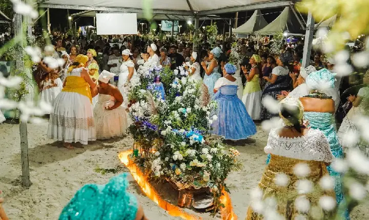Guarujá instituiu a comissão que será destinada a organizar as comemorações para a Festa de Iemanjá 2024. O Decreto 15.756/23, publica