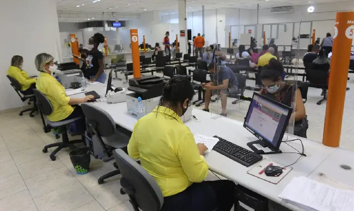 Guarujá oferece 15 vagas de emprego nesta quarta-feira (27)