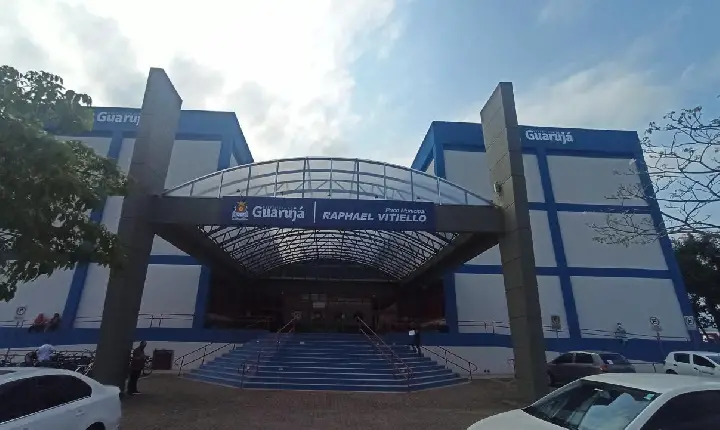 Guarujá prossegue com  entrega de cartões remanescentes