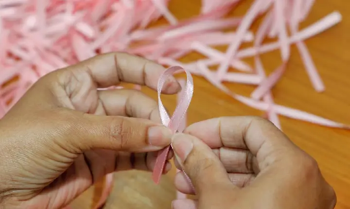 Guarujá sanciona lei de publicidade dos direitos da pessoa com câncer