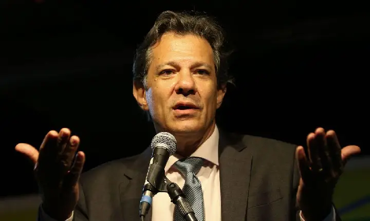 Haddad anuncia secretários da Receita Federal e Tesouro Nacional