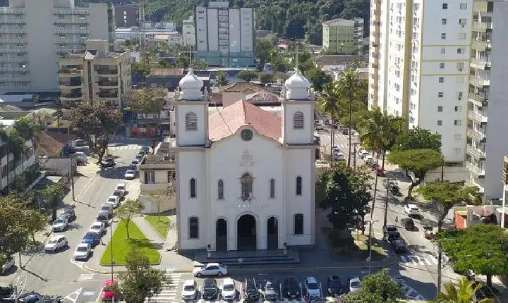 Imagem peregrina de Nossa Senhora de Fátima chega a Guarujá nesta quinta (5)