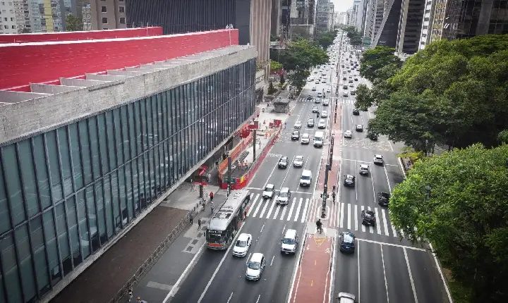 IPVA 2026: pagamento com desconto ou da 1ª parcela de veículos com placa final 2 termina nesta terça (13)