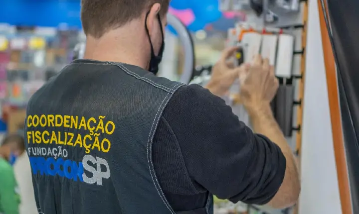 Loja de cosméticos é autuada pelo Procon-SP em Bertioga