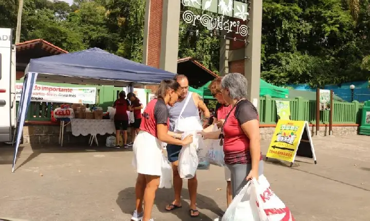 Mobilização em Santos arrecada doações para desabrigados no Litoral Norte