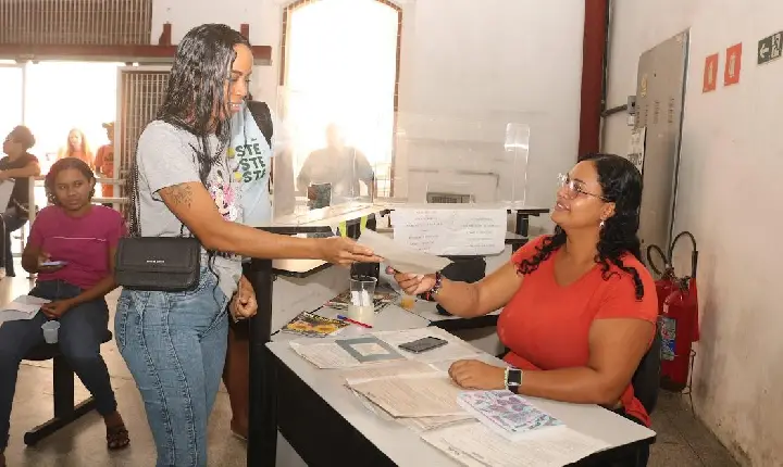 Mutirão do Emprego só para mulheres realiza 275 entrevistas de trabalho em Santos