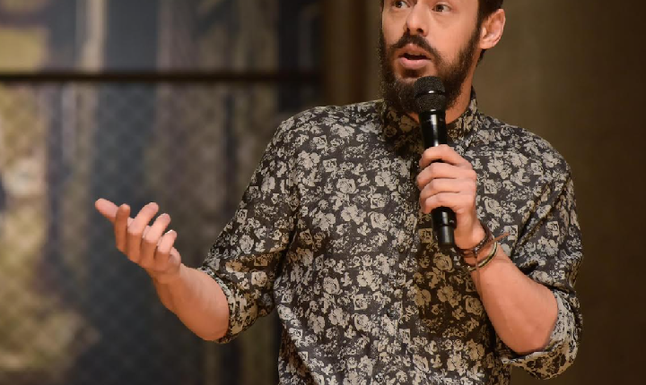 Nando Viana traz a Guarujá seu novo stand-up