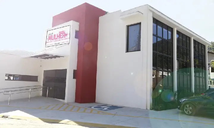 NESTE SÁBADO, A CASA ROSA É O PALCO DE CUIDADO E PREVENÇÃO: PARTICIPE DO MUTIRÃO DE SAÚDE DA MULHER