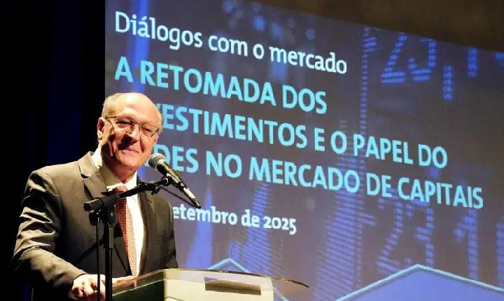 No Rio, Alckmin exalta retomada de investimentos e papel do BNDES no mercado de capitais