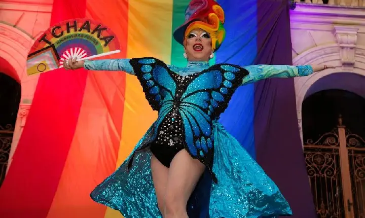 Parada em Santos mobiliza milhares pelos direitos da comunidade LGBTQIAPN+