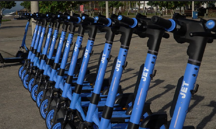 . Patinetes elétricos fazem sucesso no primeiro fim de semana com mais de 2.462 viagens!