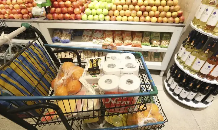 Preço dos alimentos vai baixar nos próximos 60 dias, diz ministra