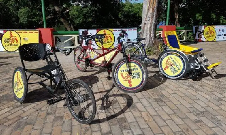 Prefeitura de Fortaleza realiza Praia Acessível e Bike sem Barreiras com Instituto dos Cegos