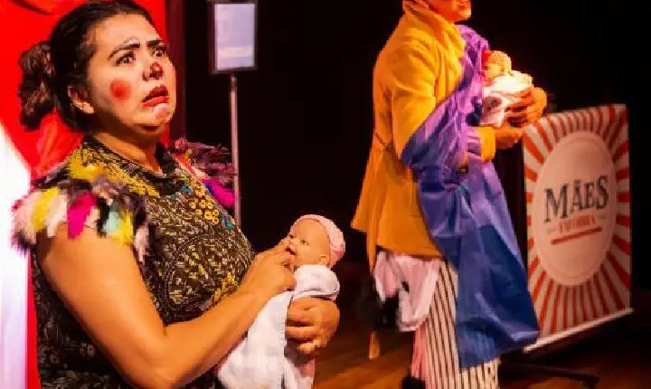 Produção circense oferece oficina de palhaçaria e espetáculo em Santos