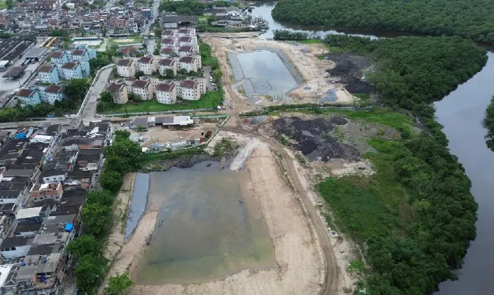Promessa cumprida: Obras de macrodrenagem do  Rio Santo Amaro são retomadas em Guarujá