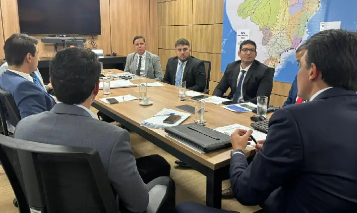 Representantes de São Vicente reúnem-se com autoridades em Brasília para avanço das tratativas de São Vicente na Poligonal do Porto