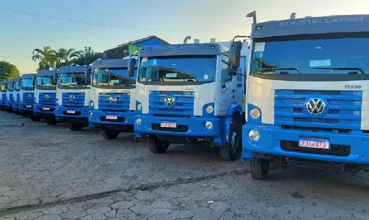 São Vicente renova frota de caminhões da coleta de lixo