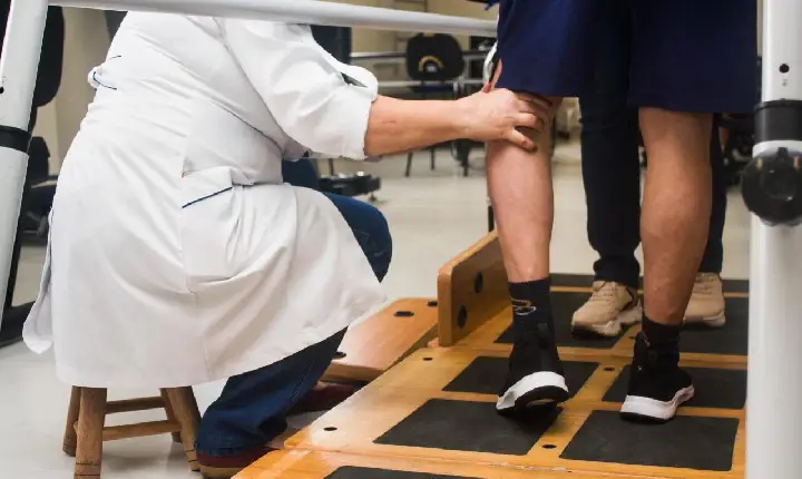 Secretaria de Saúde entrega 18 equipamentos de reabilitação