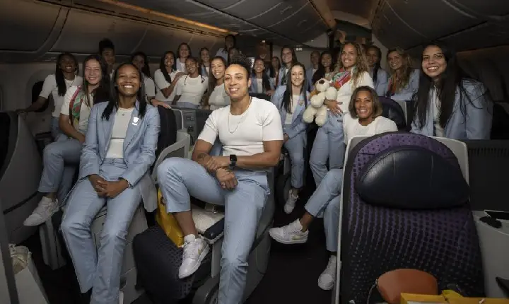 Seleção Brasileira Feminina embarca para a disputa da Copa do Mundo