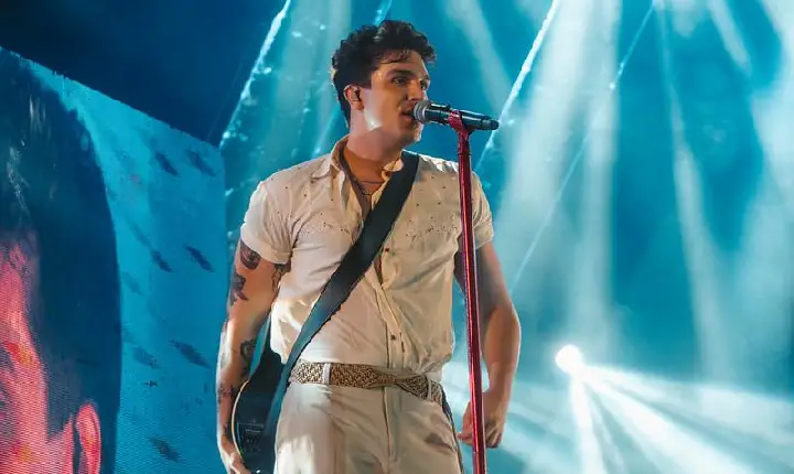 Zezé di Camargo & Luciano, Eduardo Costa e Luan Santana são as atrações do primeiro final de semana do São João na Praia