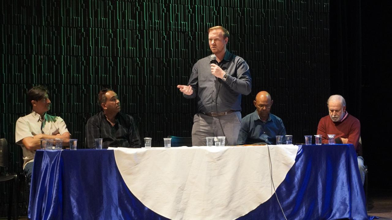 Secretário nacional de Pesca anuncia empréstimos a pescadores com recursos do FMM, em Guarujá