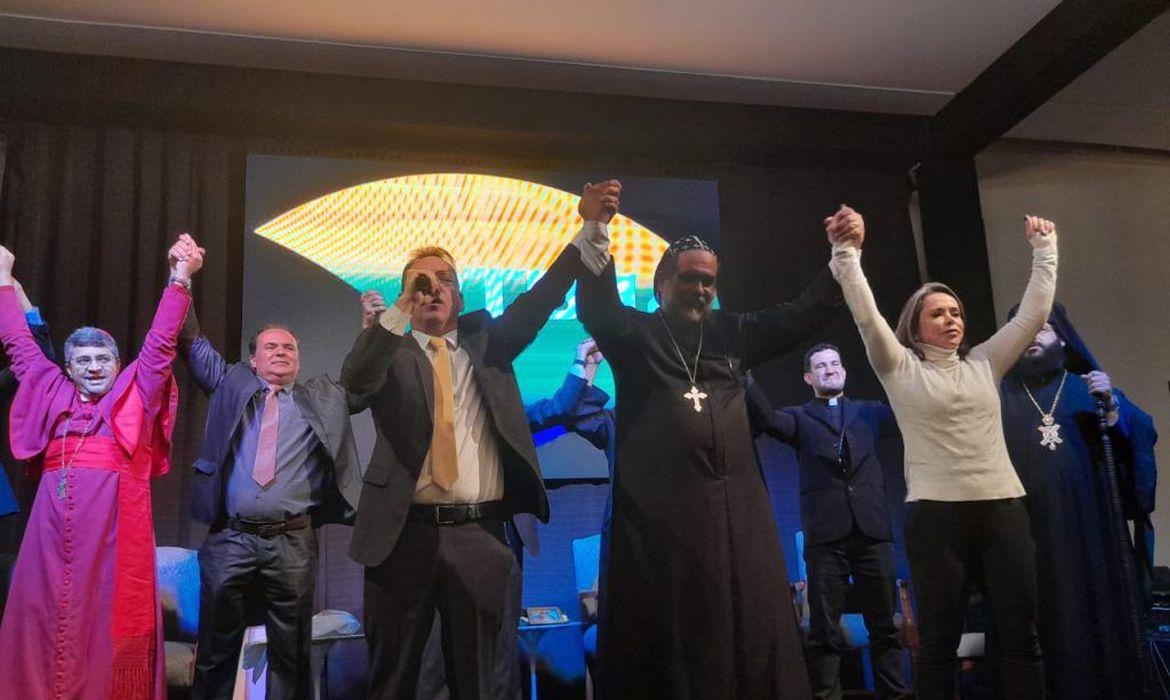 TSE autoriza candidatura de Padre Kelmon à Presidência