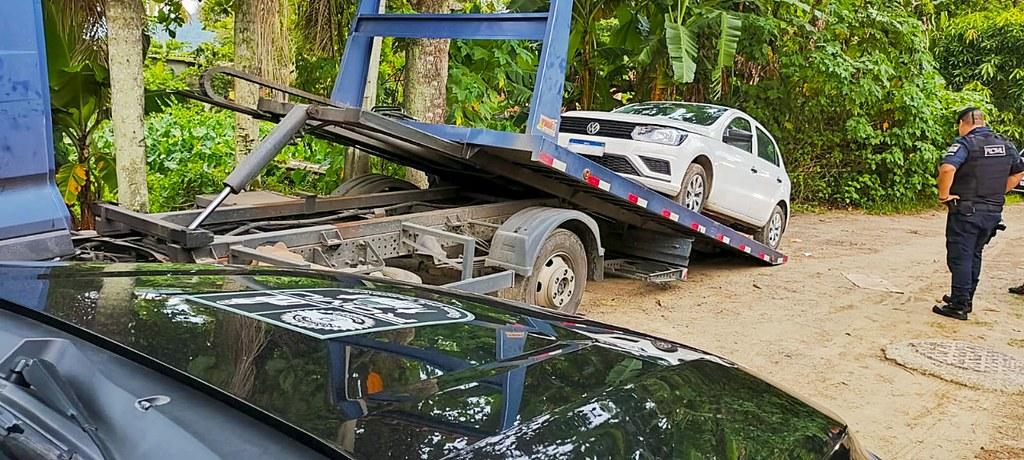 Guarda Municipal de Guarujá  recupera veículo roubado