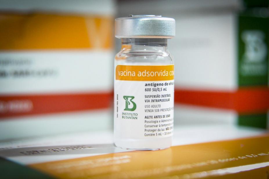 Santos recebe CoronaVac para crianças de 3 a 4 anos que já tomaram a primeira dose