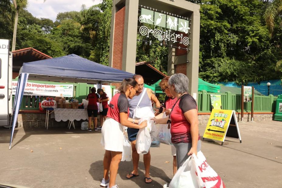Mobilização em Santos arrecada doações para desabrigados no Litoral Norte