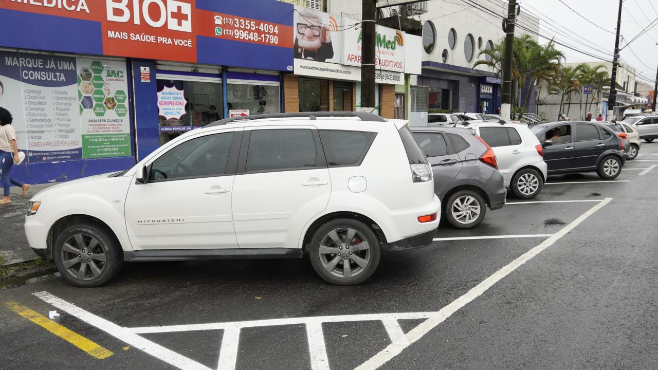 Área comercial de Vicente de Carvalho tem mudanças e novas regras de estacionamento