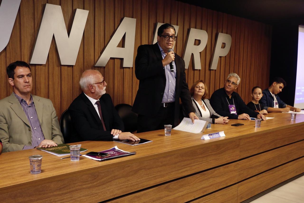 Conferência municipal aborda impacto da pandemia na vida de crianças e adolescentes