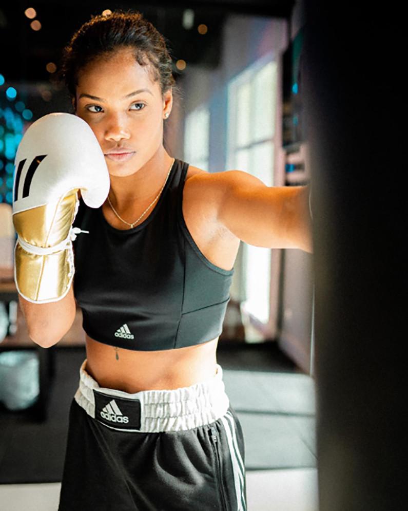 Daniela Jesus disputa cinturão mundial de boxe da WBA nesta quarta feira (17)